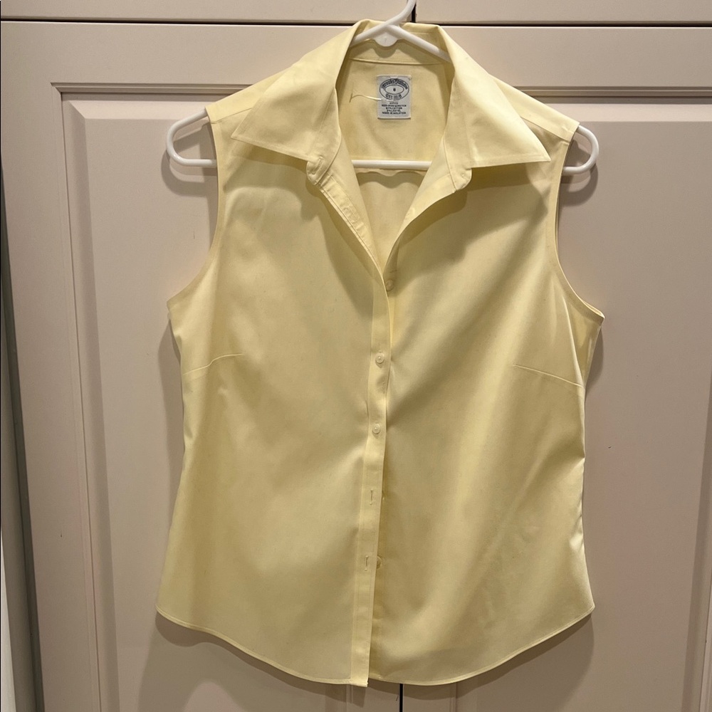 Brooks Brother’s Sleeveless Yellow Button-Front Women's Blouse 8